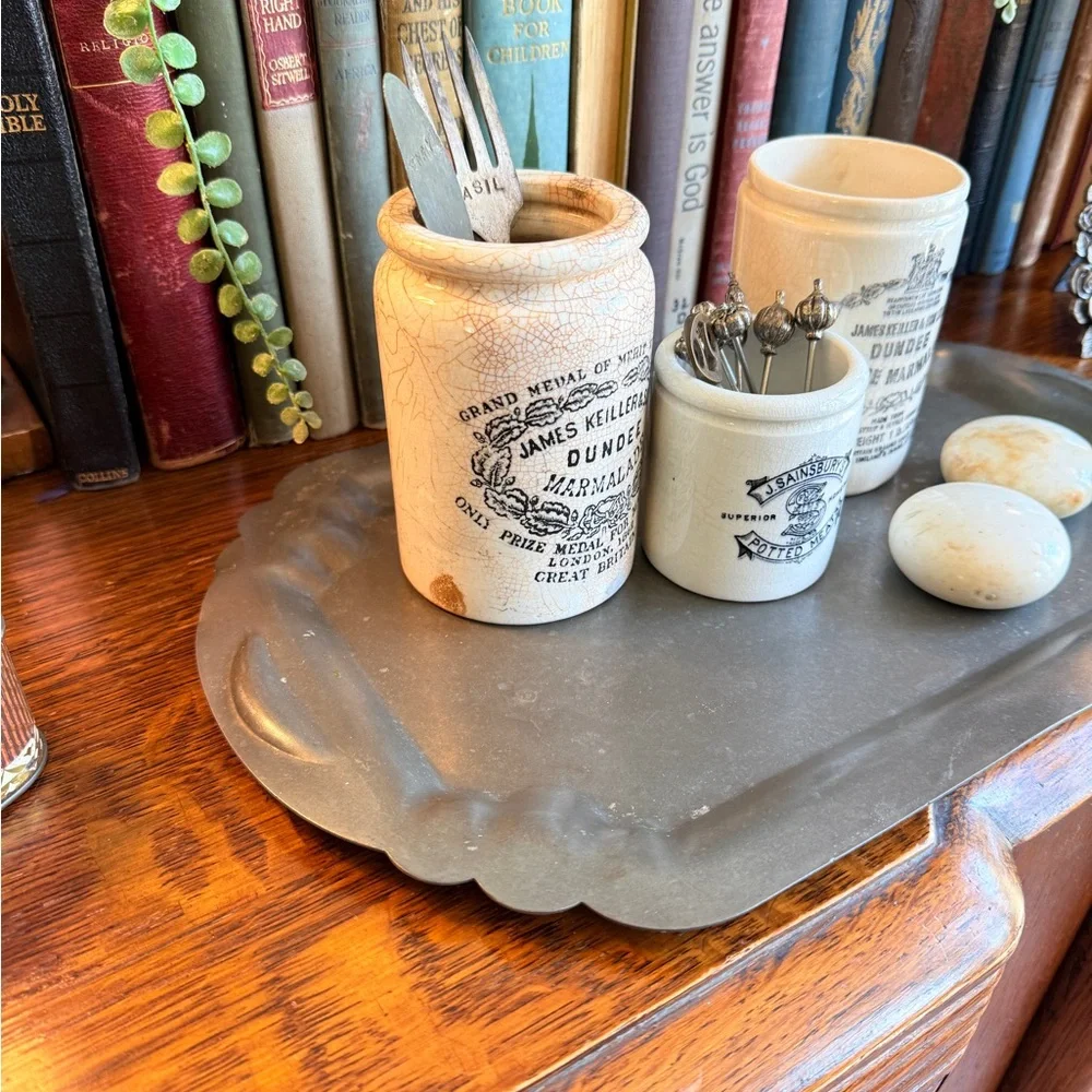 Vintage Pewter Vanity Tray – Scalloped Edges, Rectangular, England